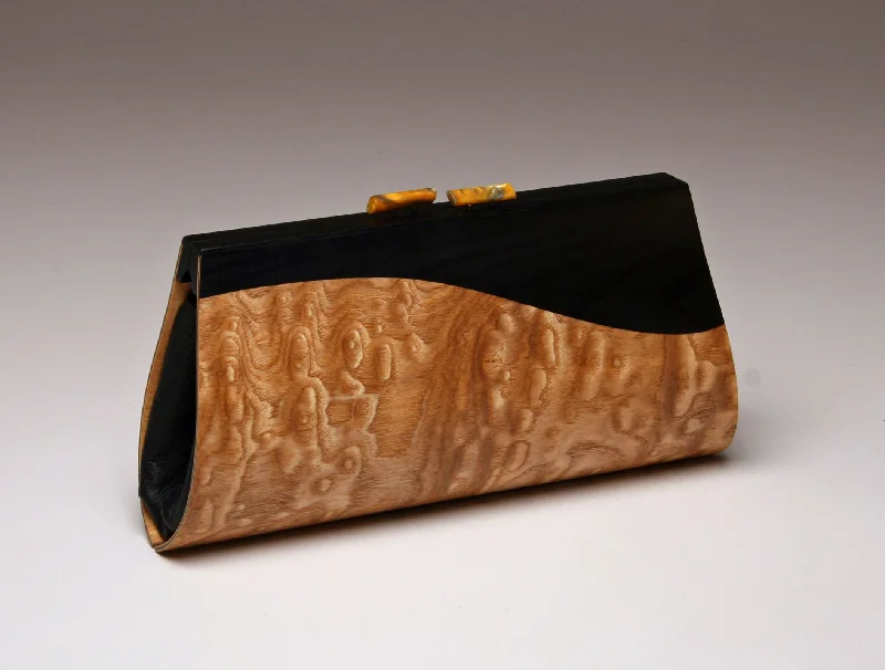 "Petrea" II Clutch-Tamo (Japanese Ash)